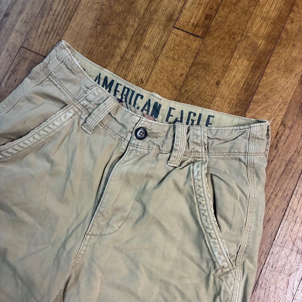 American Eagle Vintage Y2K Baggy Cargo Shorts Tan Cotton Women 28 - Picture 2 of 8
